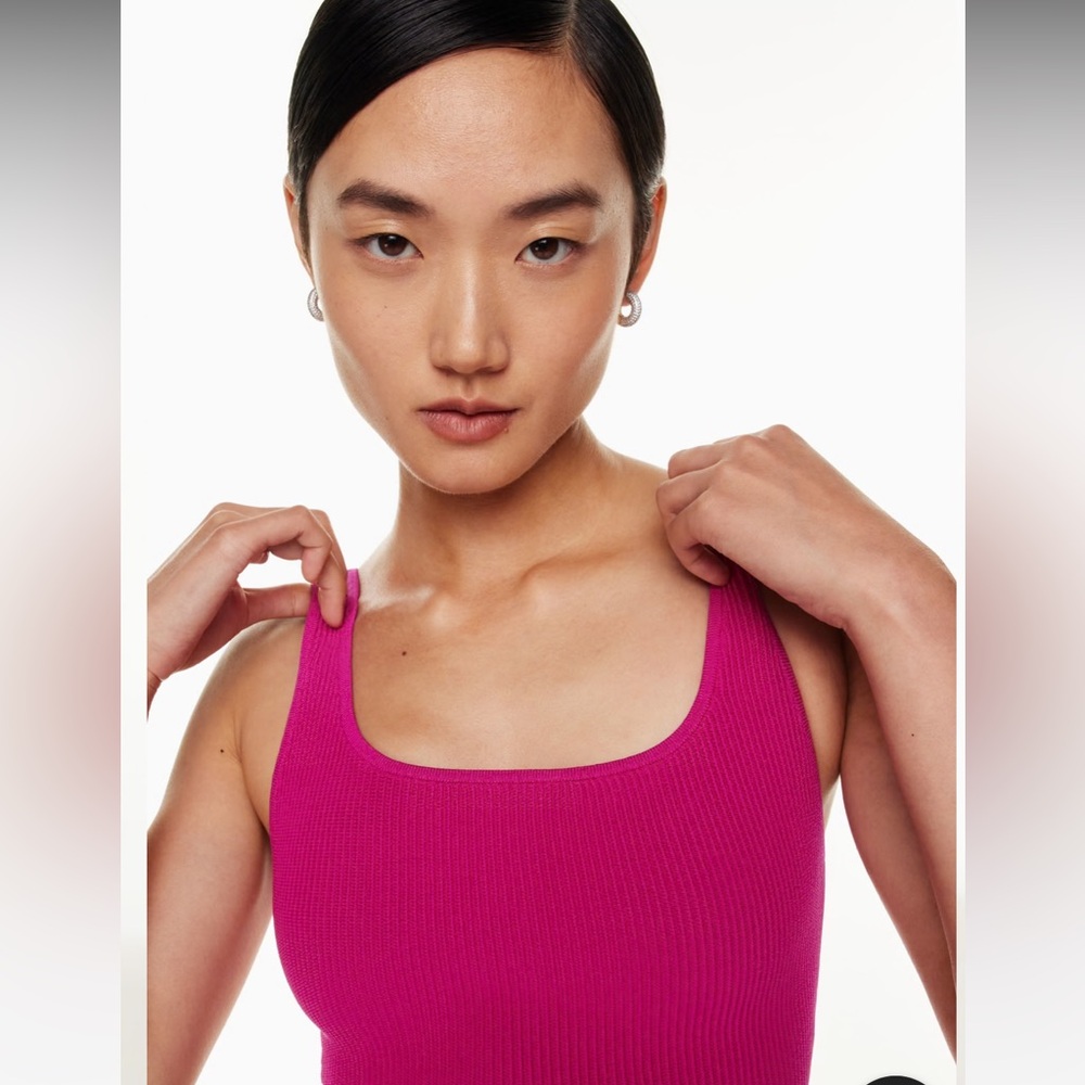 Babaton Sculpt Knit Squareneck Cropped Tank